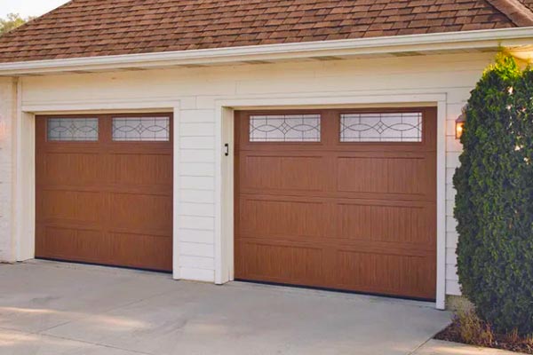 Lechlitner-Garage-Doors-Haas-Model-764.jpg